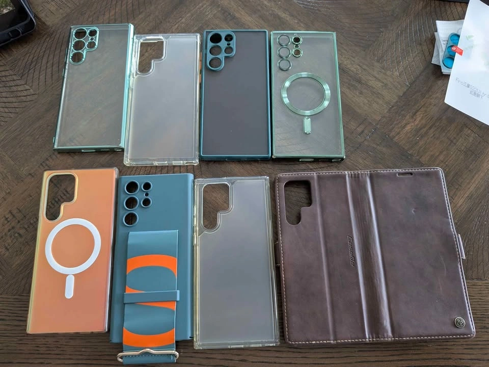 8 S22 Ultra Cases + 2 Screen Protectors + 5 Camera Protectors