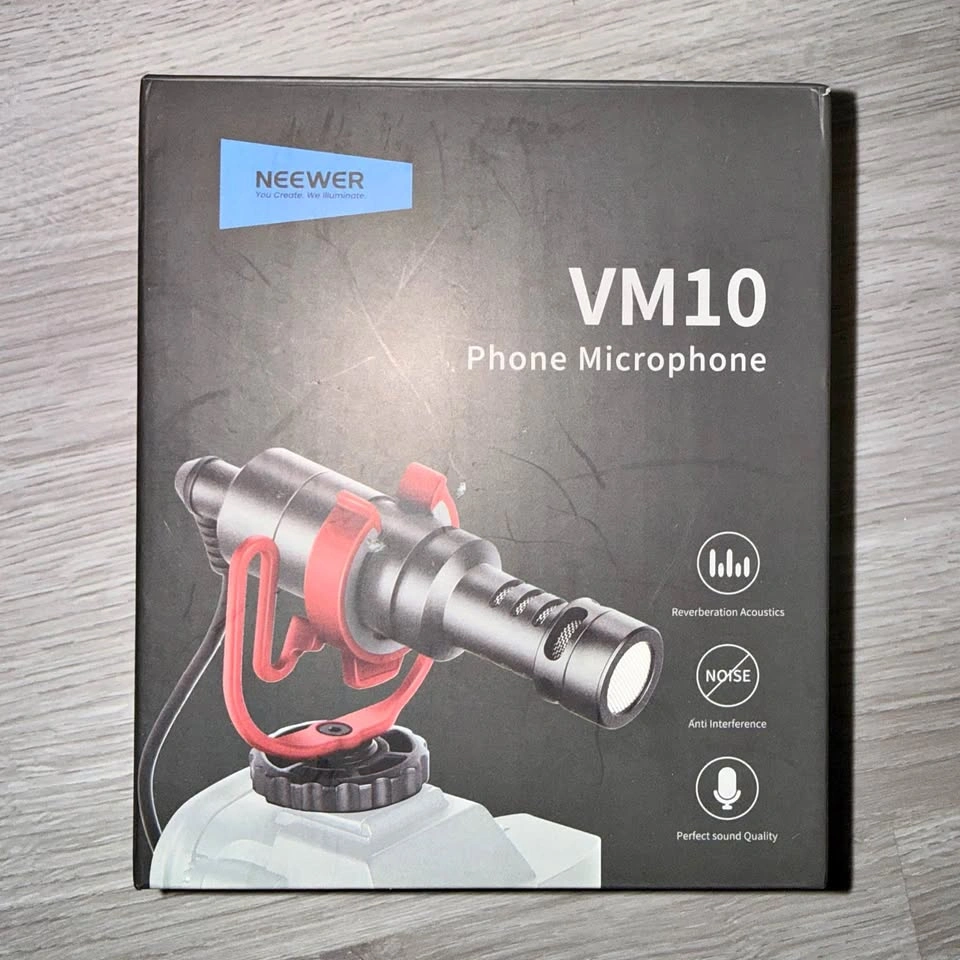 NEEWER Plug & Play Vlog Microphone VM10