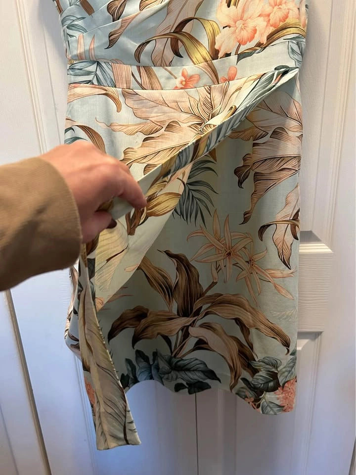 Tommy Bahama Silk Shift Dress Size 6 - photo 3