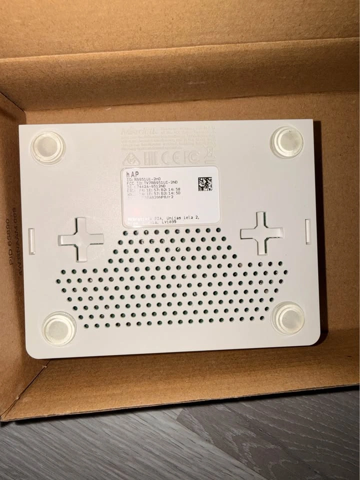 MikroTik hAP ac lite Dual-band Access Point - photo 4
