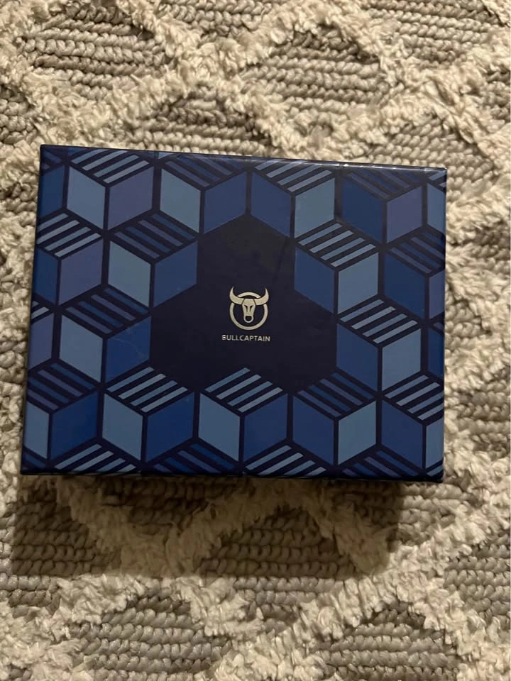 Card holder - photo 2
