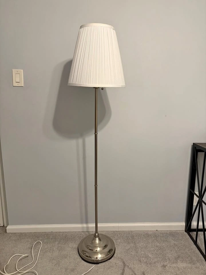 Tall 5ft Lamp with Metal Base and Lampshade