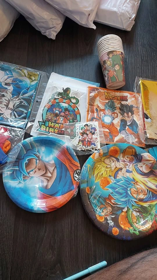 Dragon Ball Z Birthday Party Supplies Set for boys - photo 5