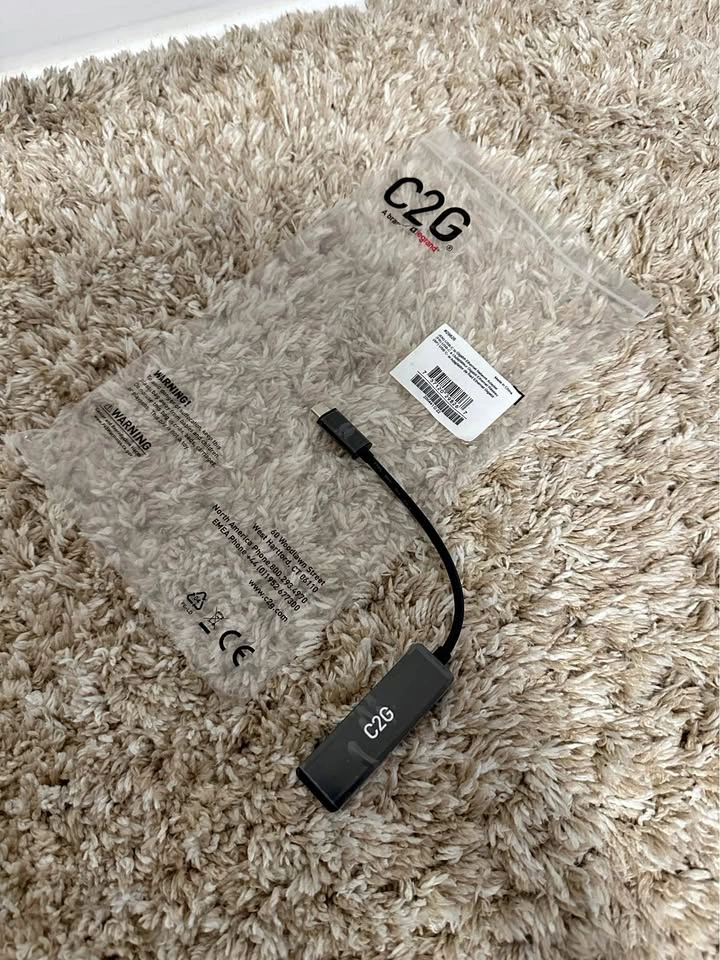 USB-C to Gigabit Ethernet Adapter
