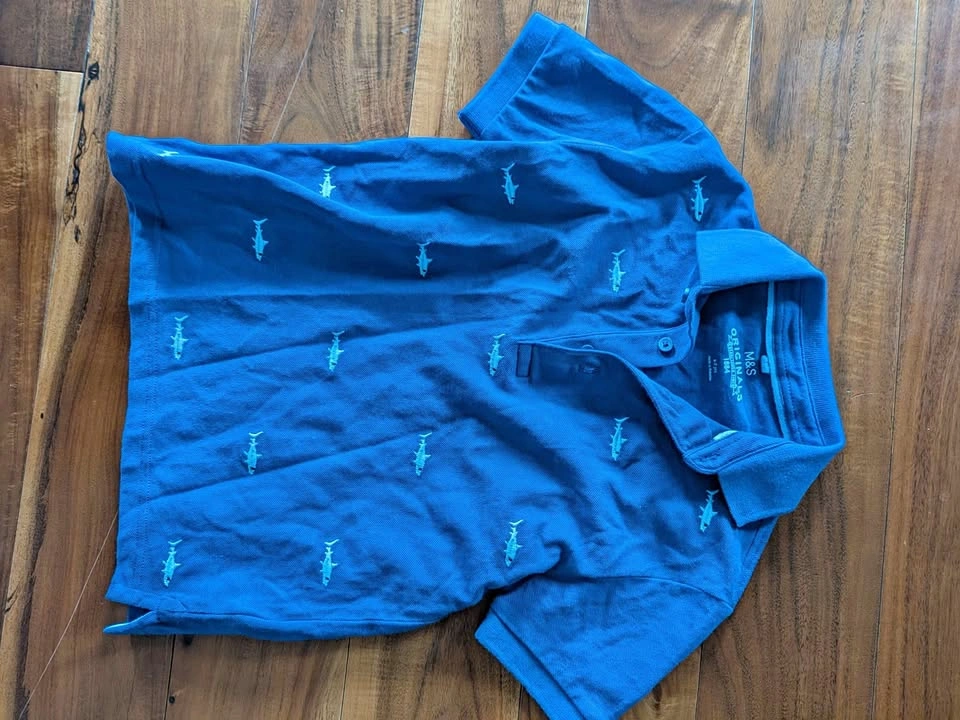 M&S Original blue embroidered shark size 6-7