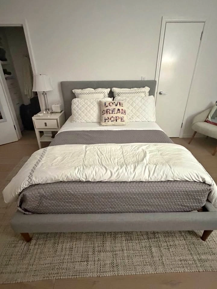 West Elm Emmett Dark Gray Bed - Queen - photo 2