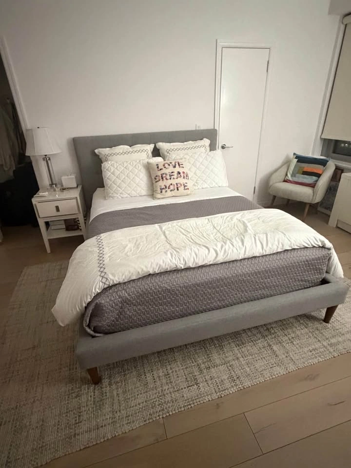 West Elm Emmett Dark Gray Bed - Queen - photo 3