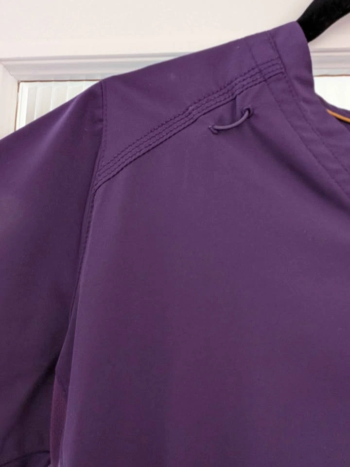 Deep purple Carhartt scrubs size medium - photo 3