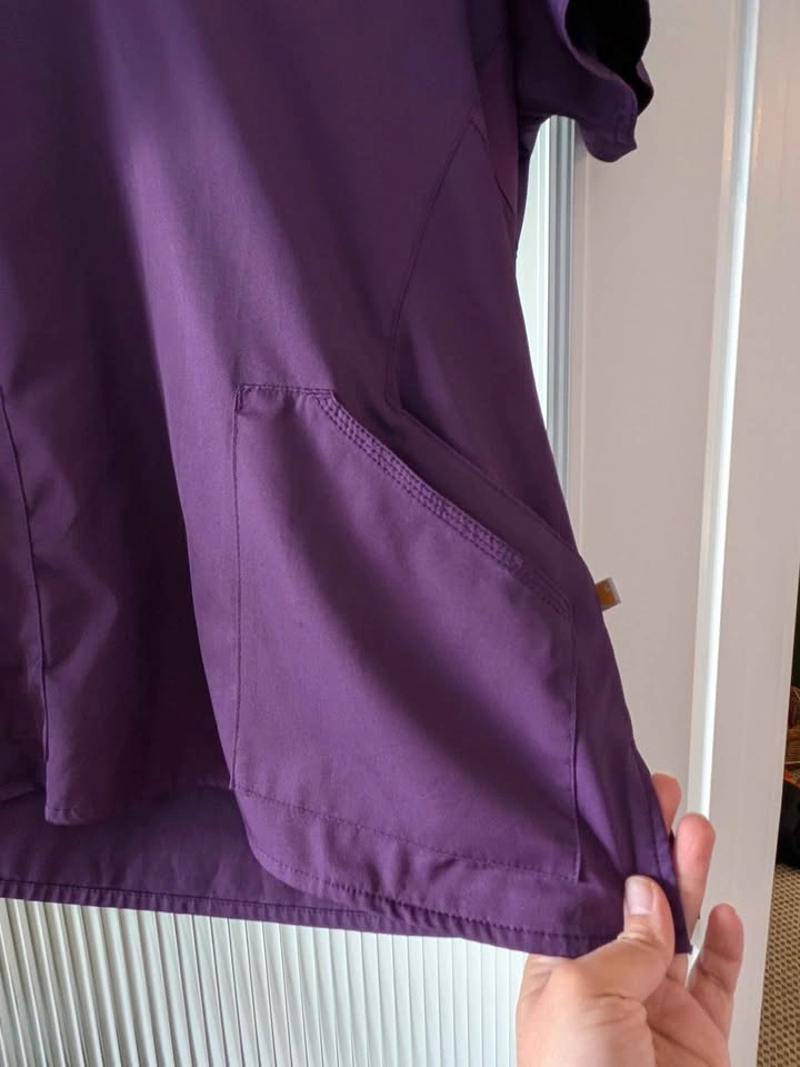 Deep purple Carhartt scrubs size medium - photo 4