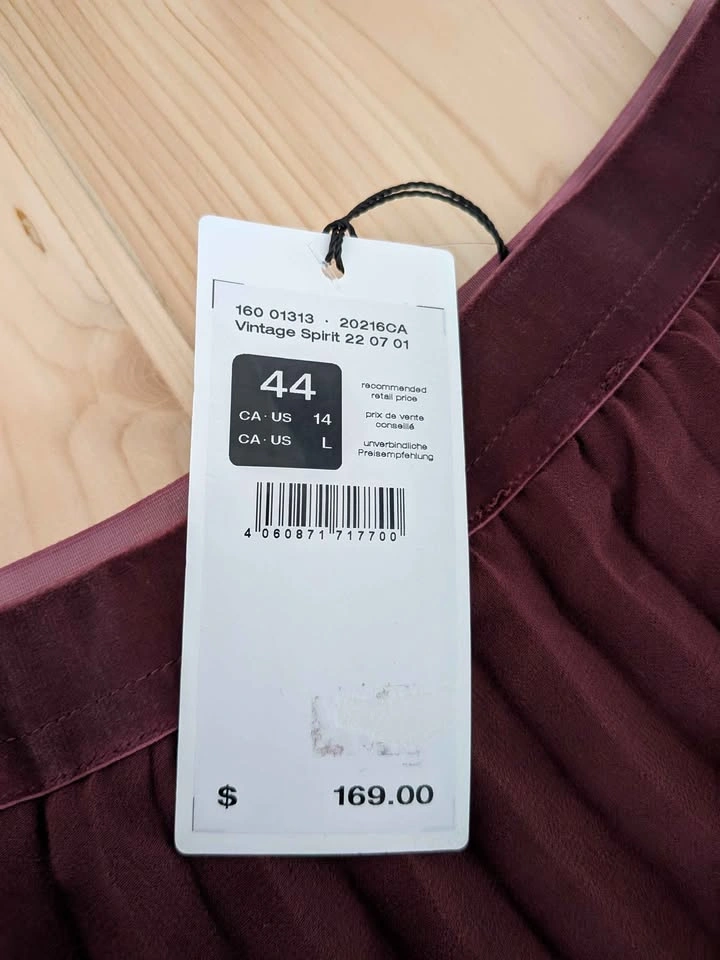 NWT Olsen Europe pleated skirt w velvet waist band - photo 3