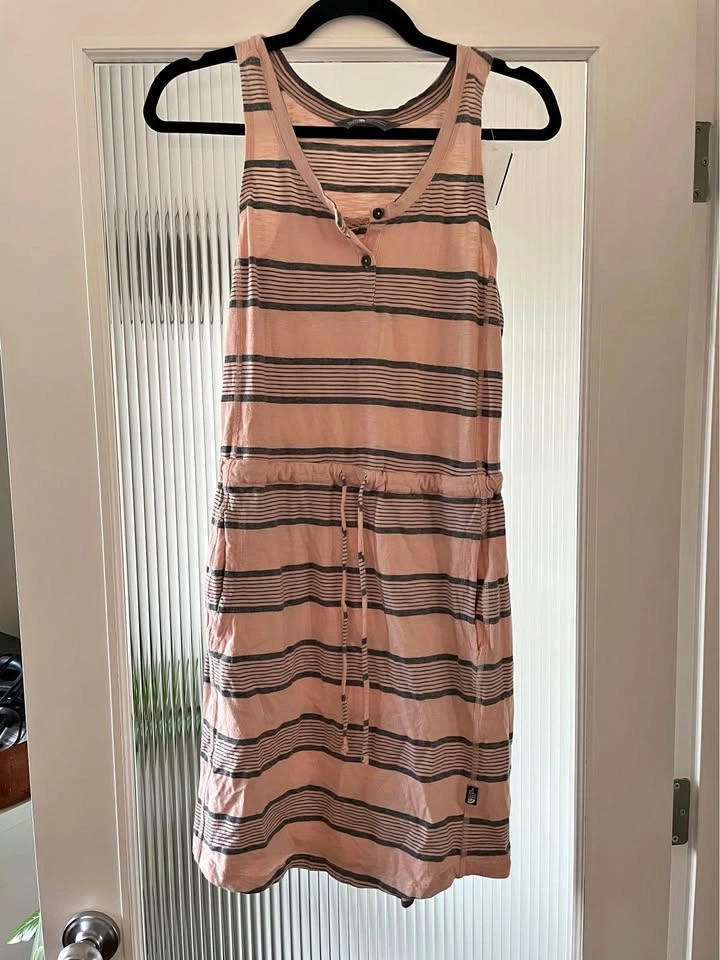 The North Face grey and pink sleeveless dress