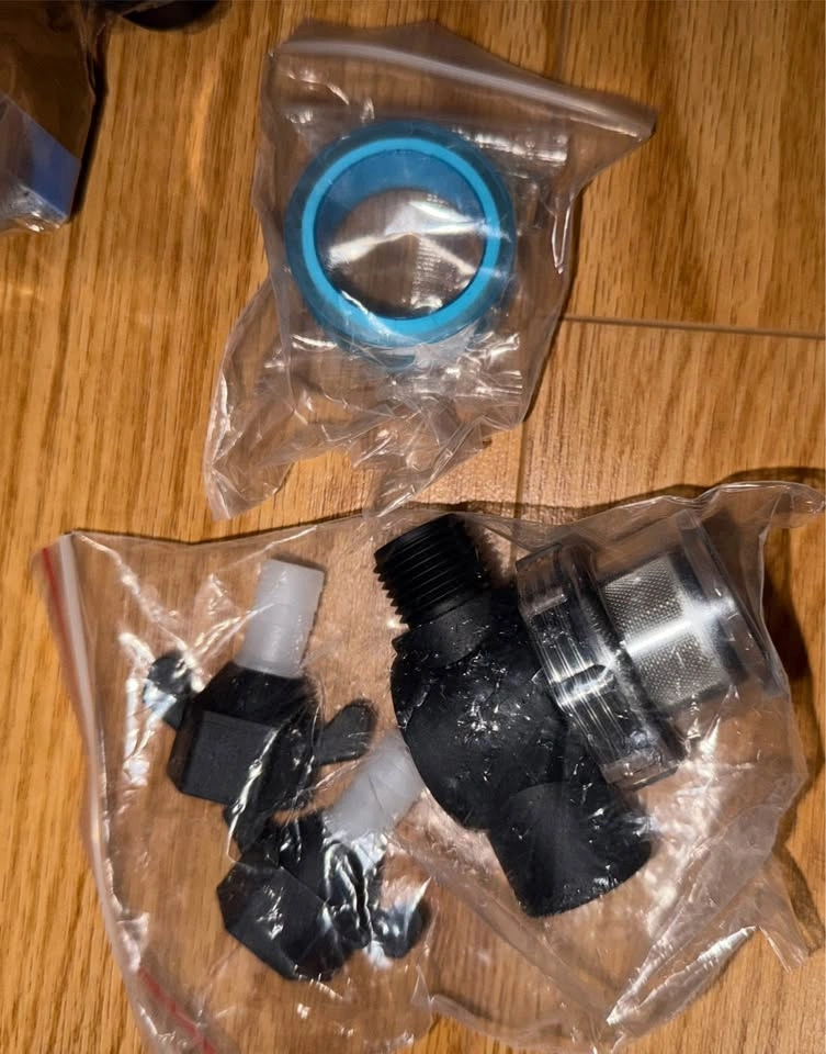 RV Marine Water Pressure Pump 33/42/43 Series - photo 3