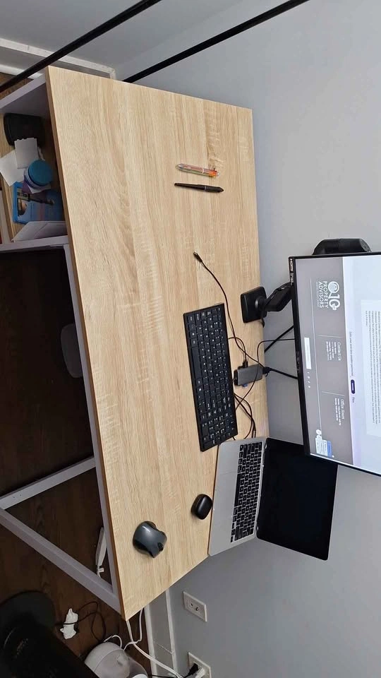 Metallic Frame Reading Desk - photo 2