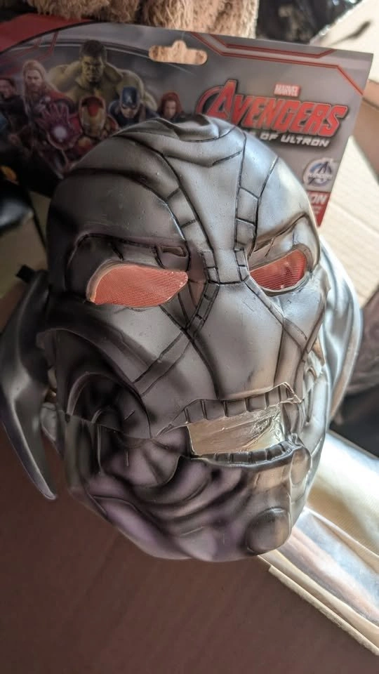 NEW Avengers Ultron Silicon Mask - photo 2