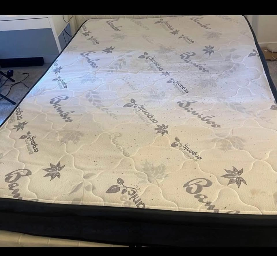 Queen Mattress, Bed Frame & Bed Base/Platform