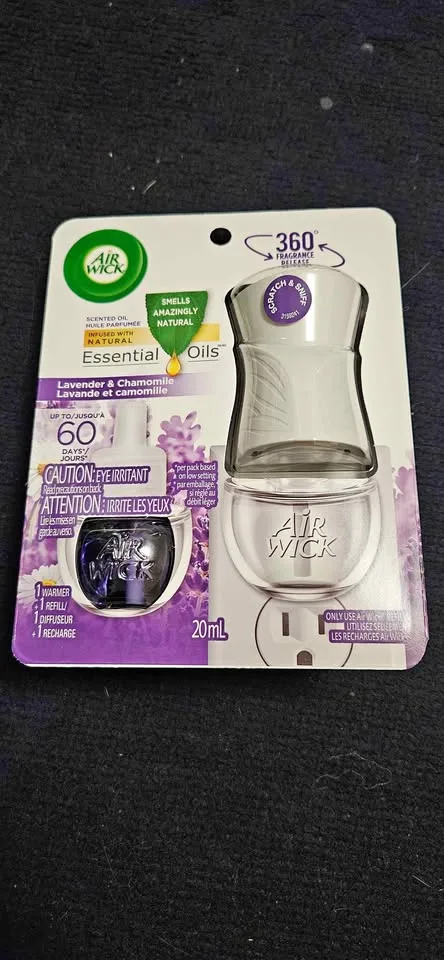 Air wick plug-in kit