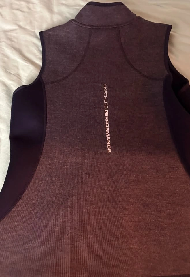 Skechers Sleeveless Vest - photo 2