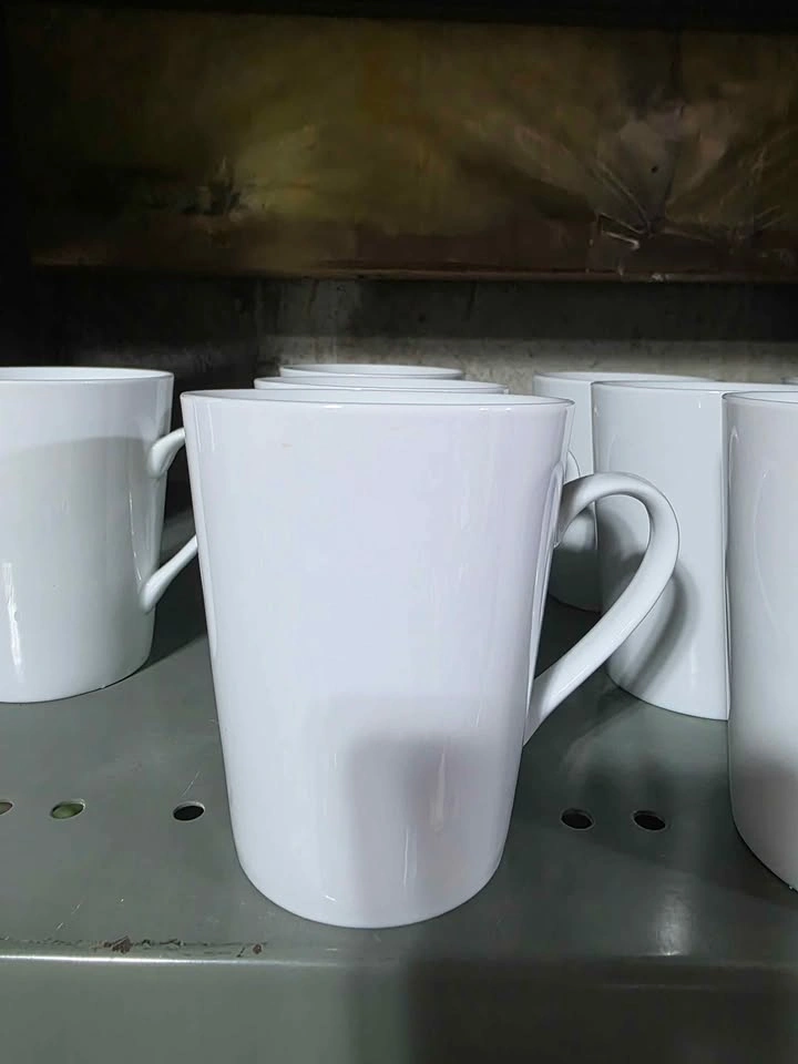 Set of 10 white cups - photo 2