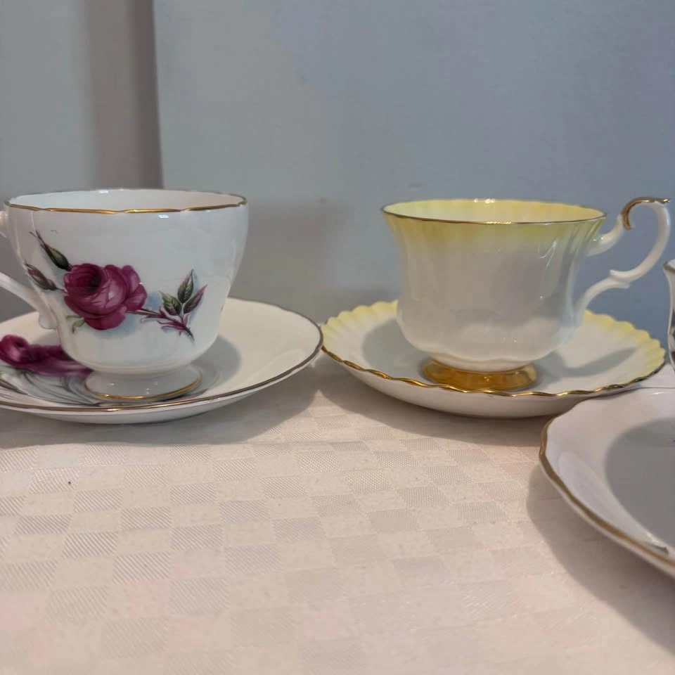 Collection of 4 China tea cups - photo 3