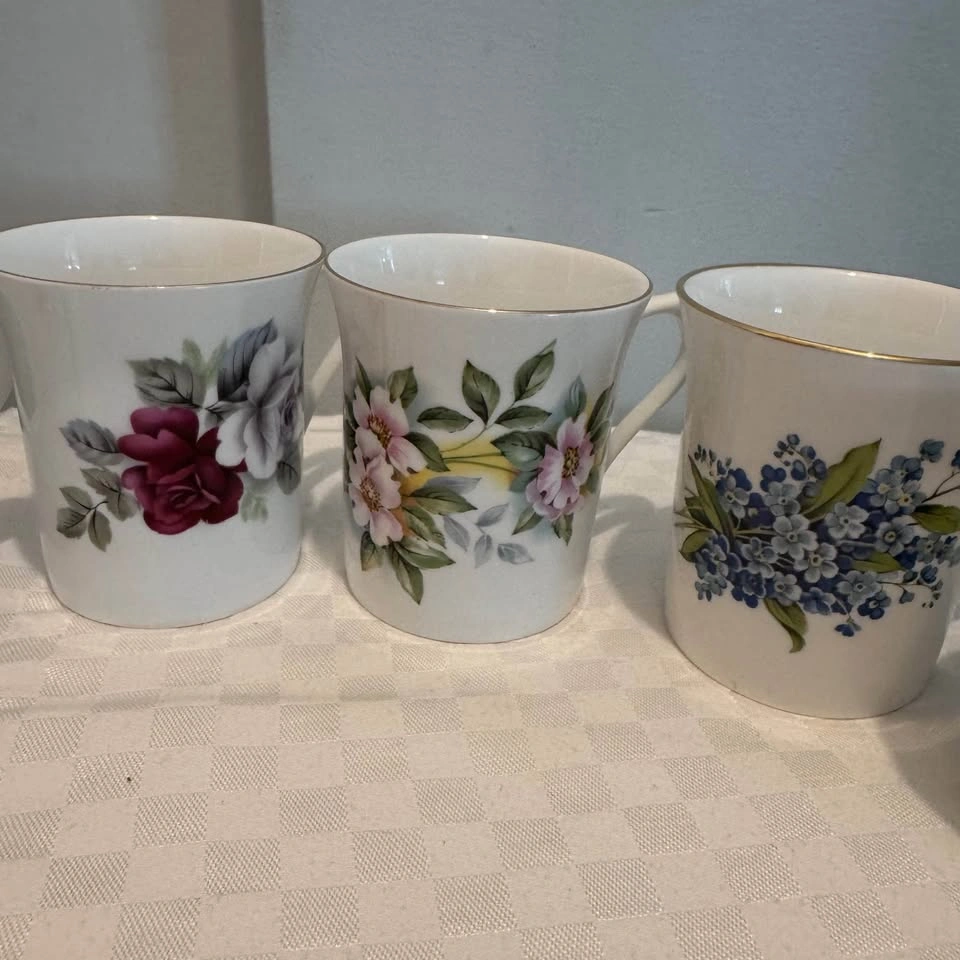 Vintage China Coffee Cups - Mix & Match - photo 3
