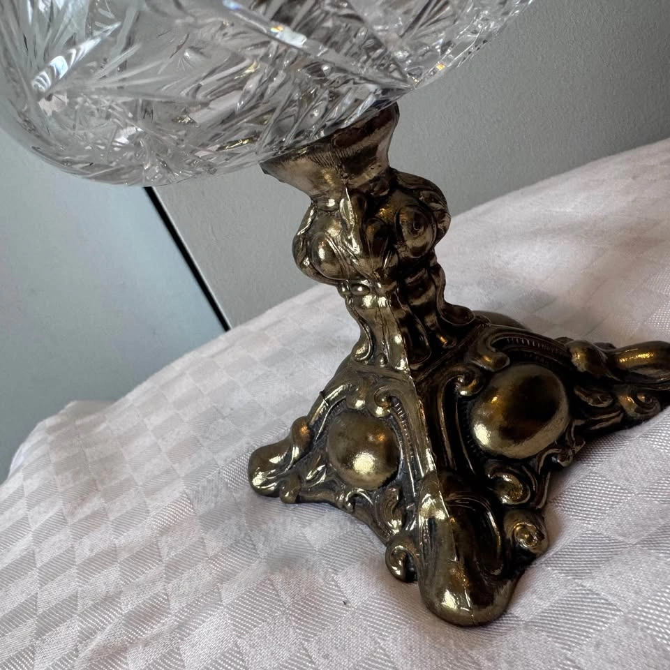 Vintage Cut Crystal and Brass Decorative Flower or Candy Bowl - photo 5
