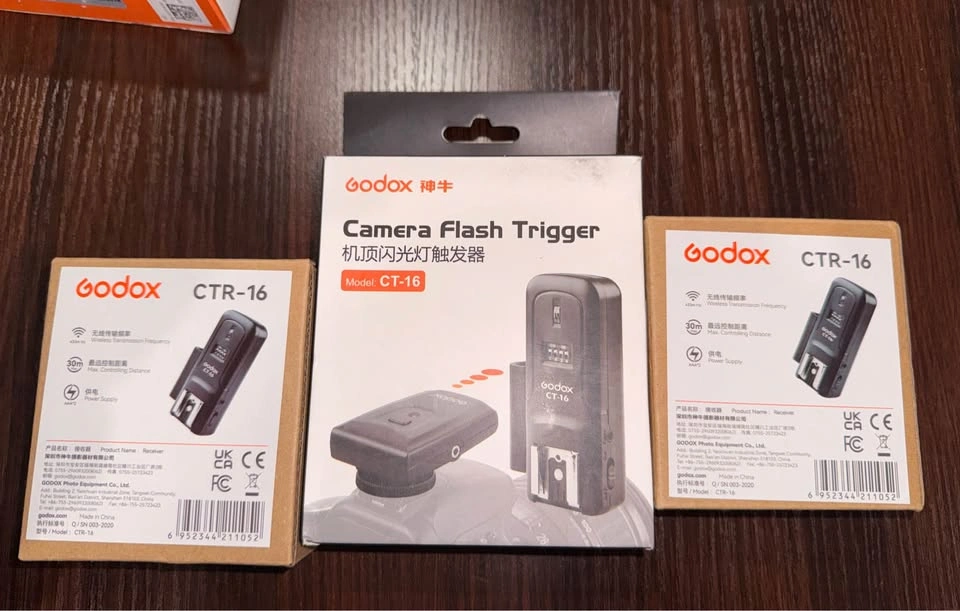 Godox CT-16 Wireless Radio Flash Trigger Set (Transmitter + 3 Re - photo 3