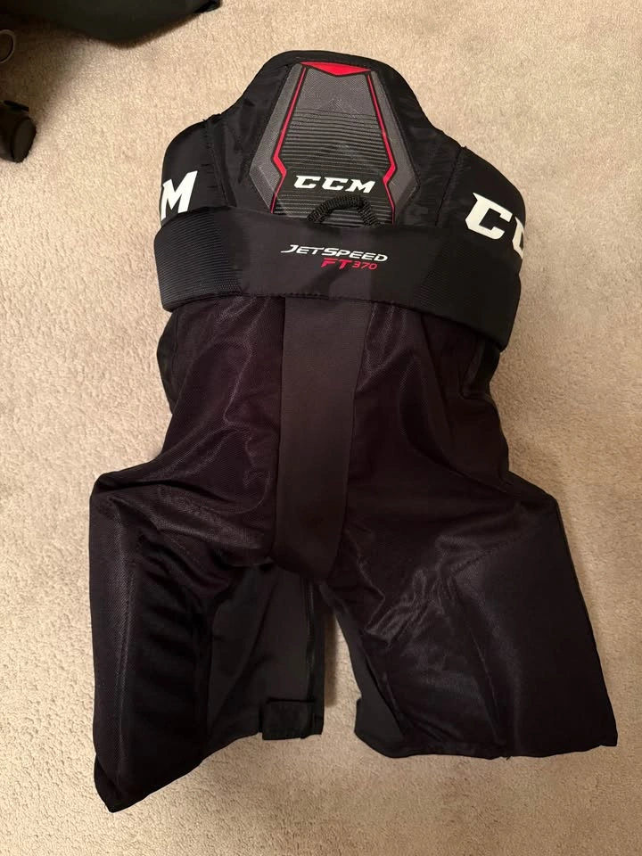 Never Used Hockey Pants - photo 2
