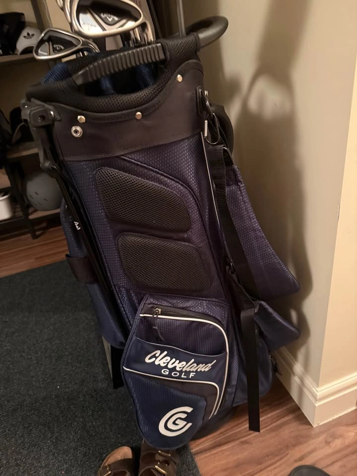 Callaway Edge Clubs + Cleveland Stand Bag - photo 2