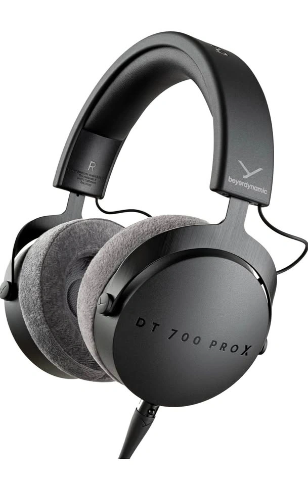 beyerdynamic DT 700 PRO X Studio Headphones