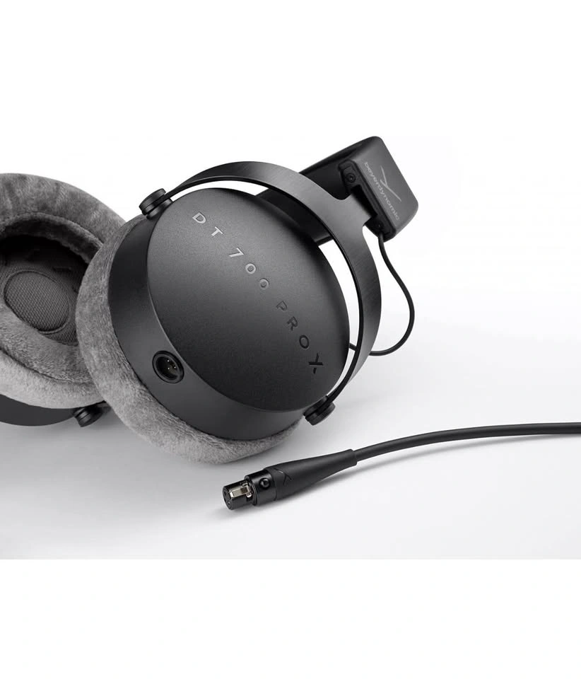 beyerdynamic DT 700 PRO X Studio Headphones - photo 4
