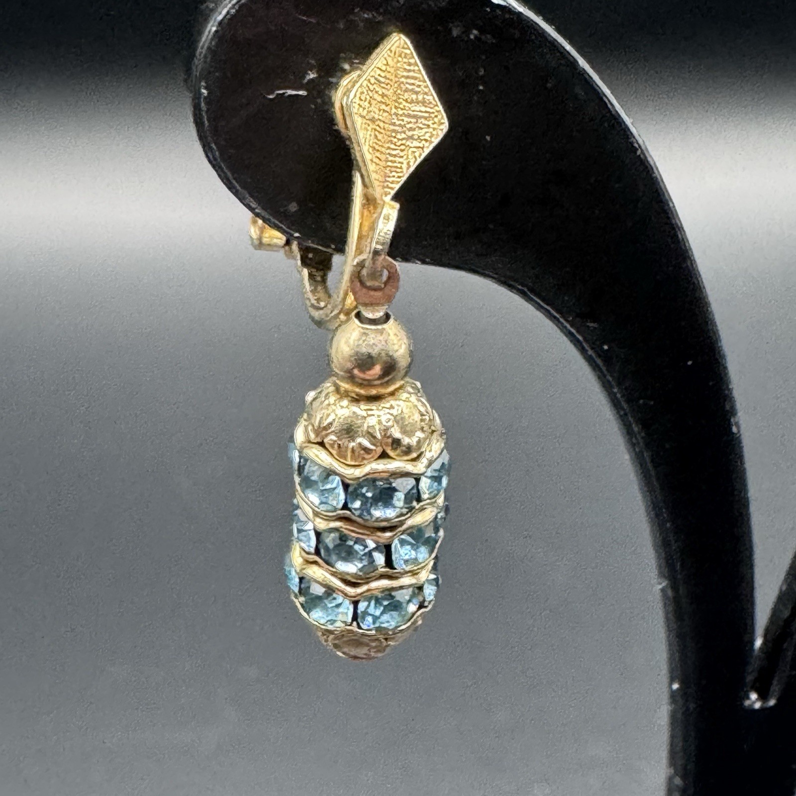 Vintage Dangle Clip-On Earrings with Light Blue Rhinestones - photo 2