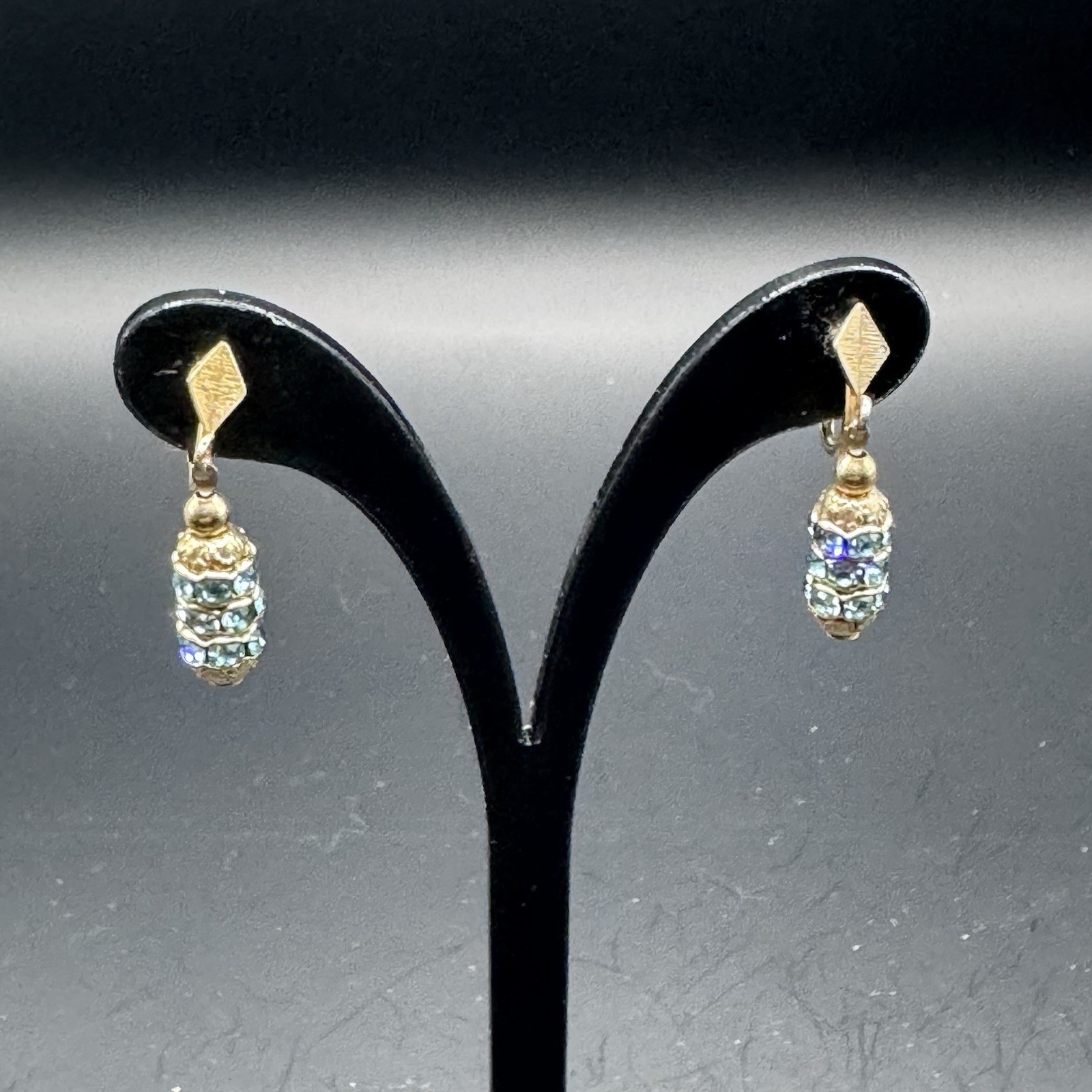 Vintage Dangle Clip-On Earrings with Light Blue Rhinestones - photo 3