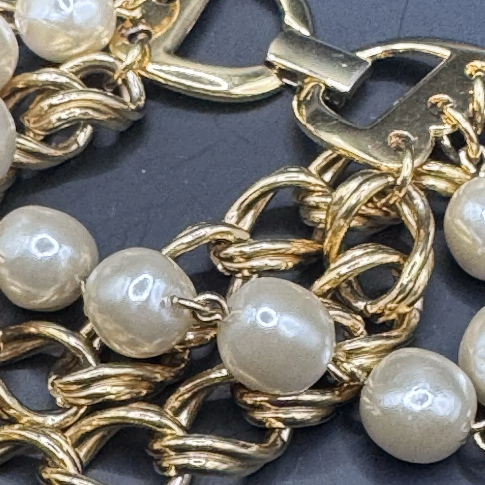 Vintage Signed Napier Gold Tone Faux Pearl Bracelet - photo 2