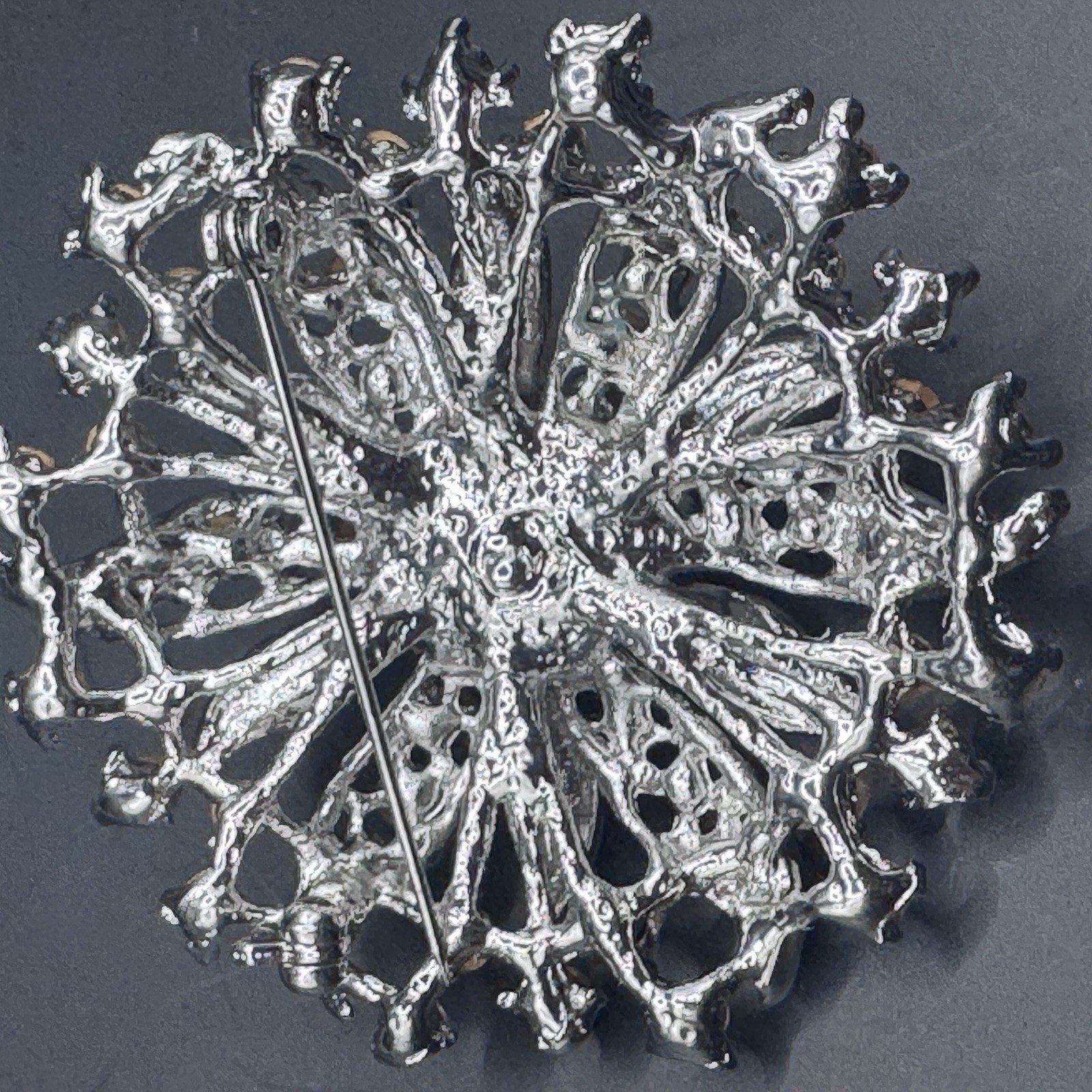 Large Vintage Sunflower Rhinestone Brooch - photo 5