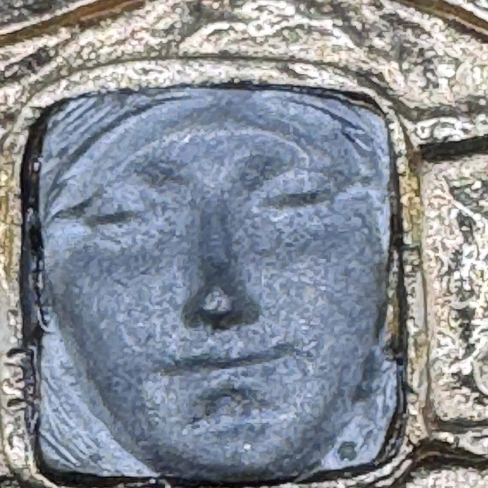 Vintage Gold Tone and Pewter Brooch with Face - Art Jewelry - photo 3