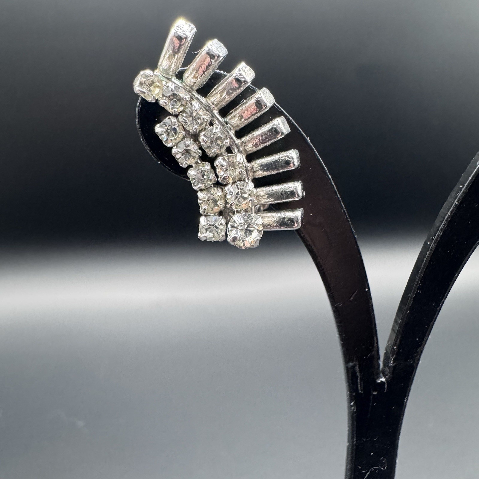 Vintage Austrian Crystal & Silver Tone Clip-On Earrings - photo 2