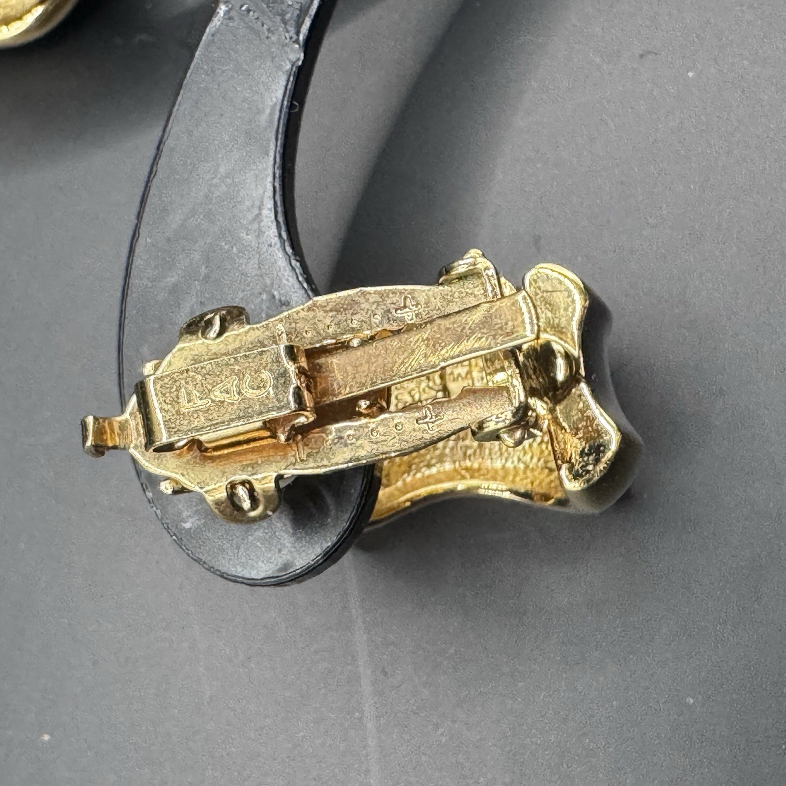 Vintage Signed Fifth Ave Collection Clip-On Earrings - photo 5