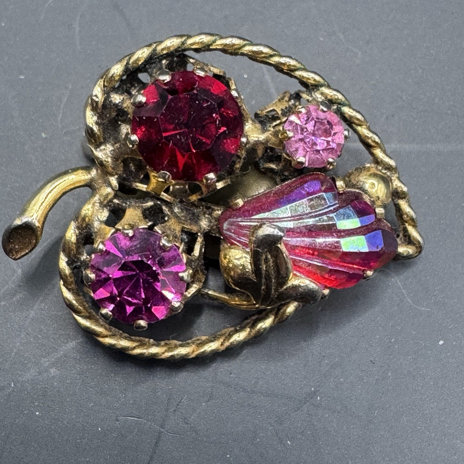 Vintage Austria Rhinestone Clip On Earrings - Hot Pink & Red - photo 3