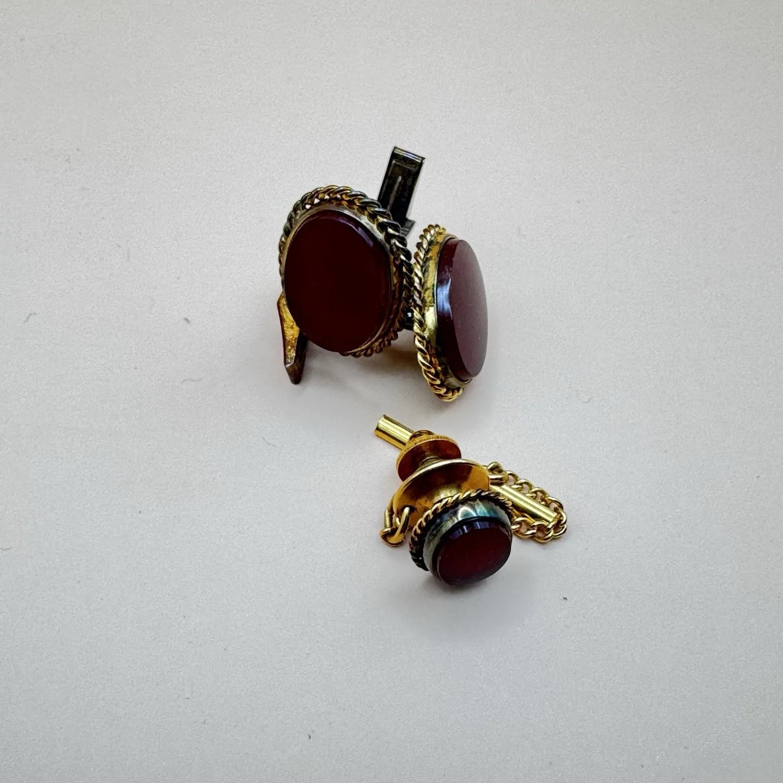 Vintage Sterling Vermeil Carnelian Cufflinks & Pin - photo 3