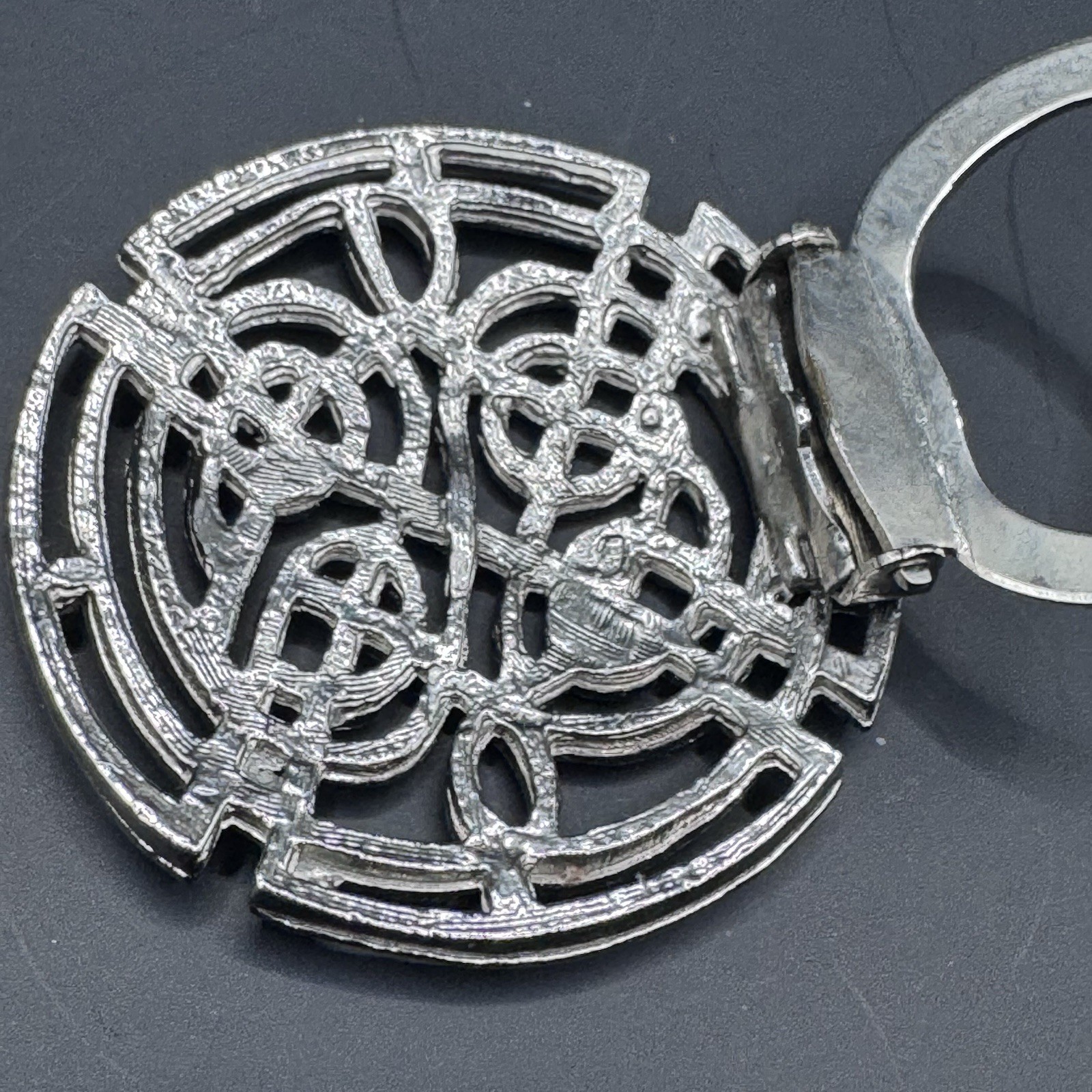 Vintage Silver Toned Scarf Clip - Celtic Design - photo 5