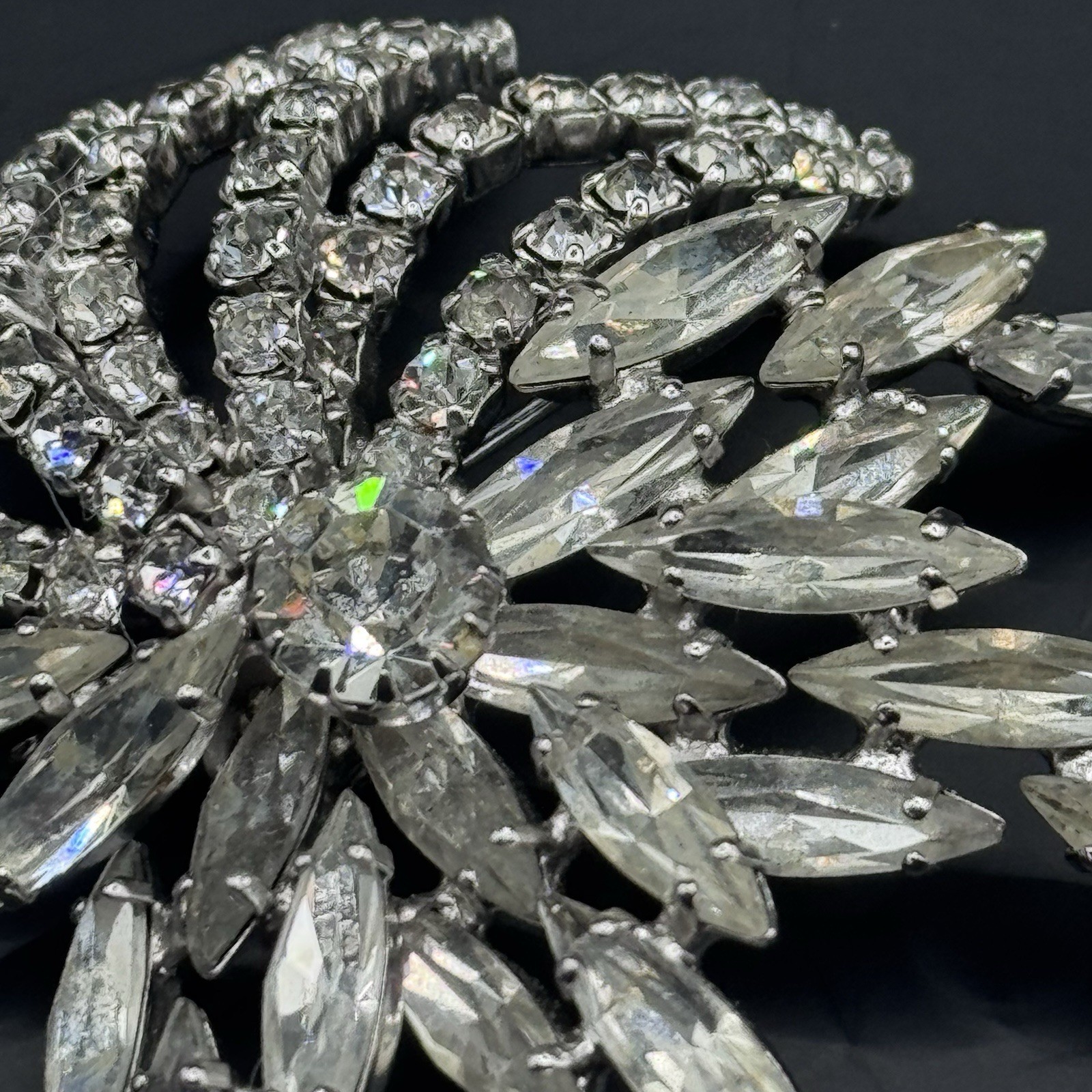 Vintage Rhinestone Flower Brooch - photo 5