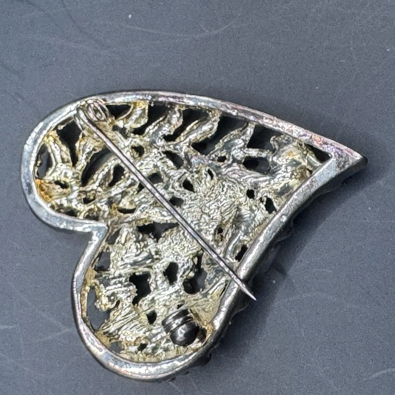 Vintage Gold Tone Rhinestone Heart Brooch - photo 5
