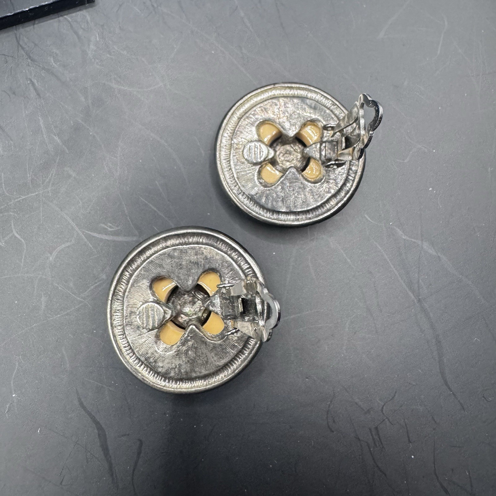 Large Round Cream Enamel Vintage Clip-On Earrings - photo 5