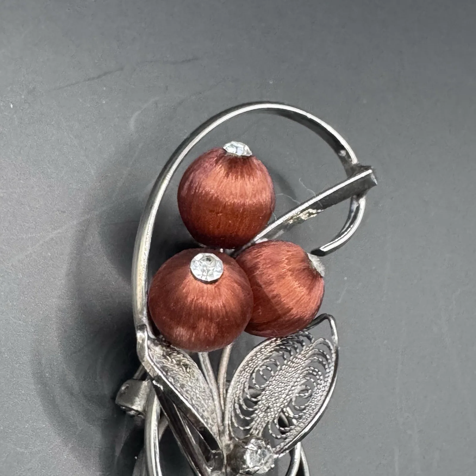 Vintage Silver Tone Filigree Berry Brooch - photo 4