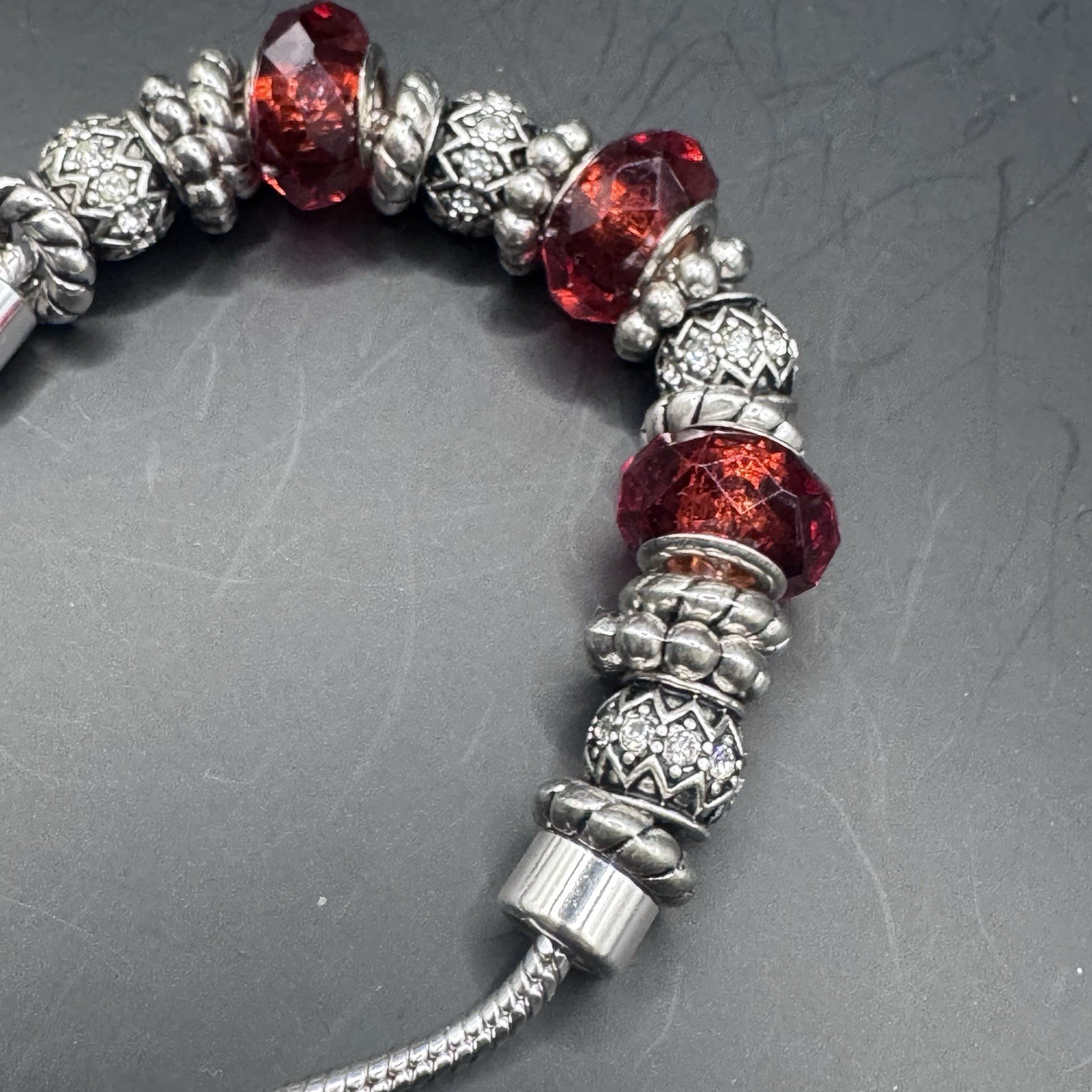 Vintage beaded bracelet red/orange and silver beads, lobster cla - photo 2