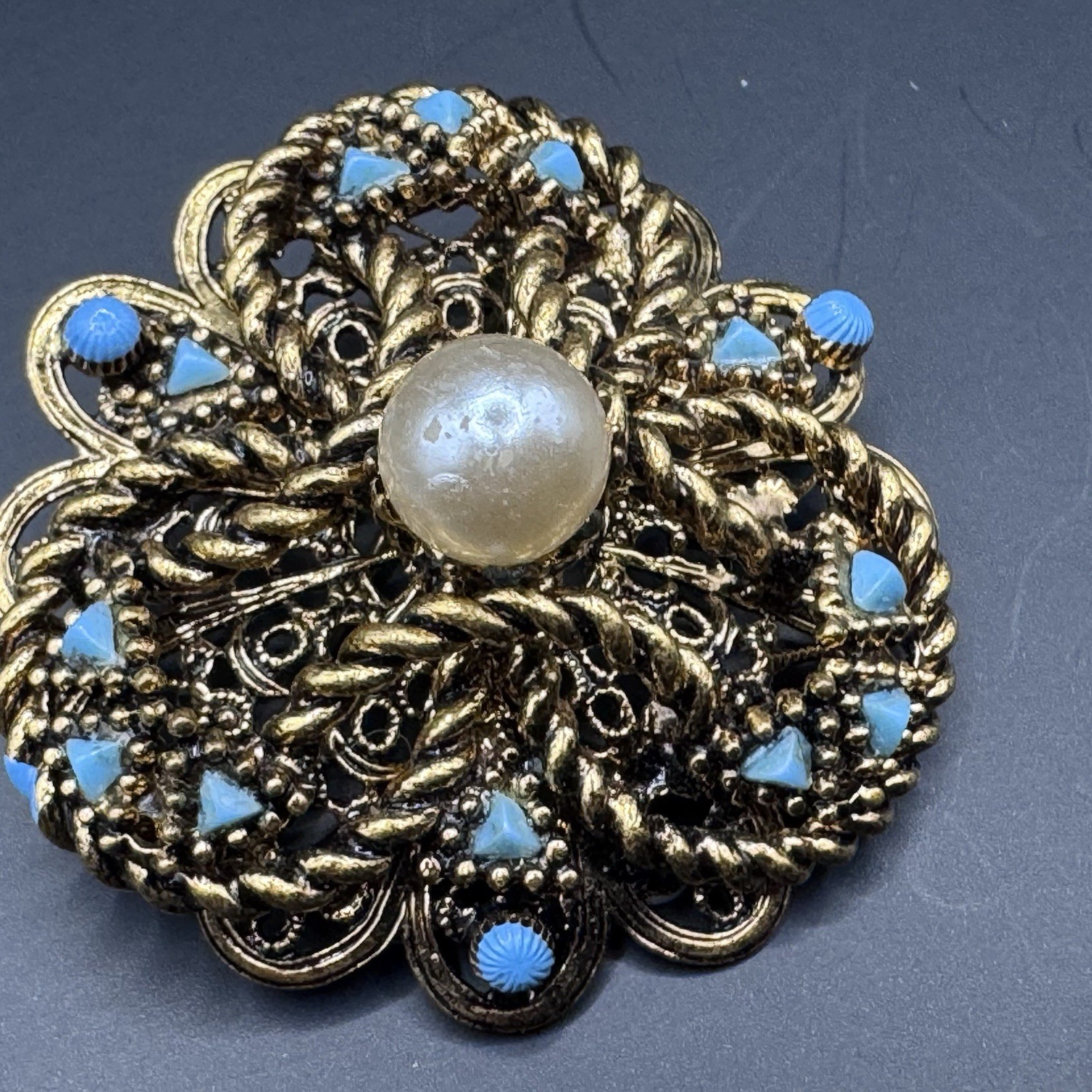 Vintage Brass and Faux Turquoise Brooch - photo 4