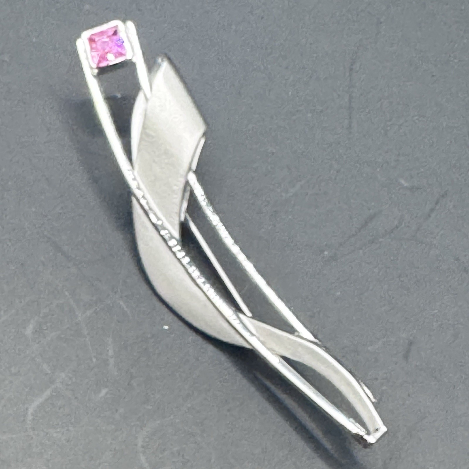 Signed Bond Boyd Sterling Silver Bar Pin with Pink Stone - photo 2