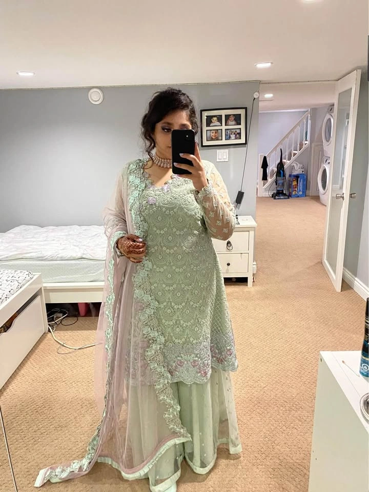 Pakistani outfit - photo 3