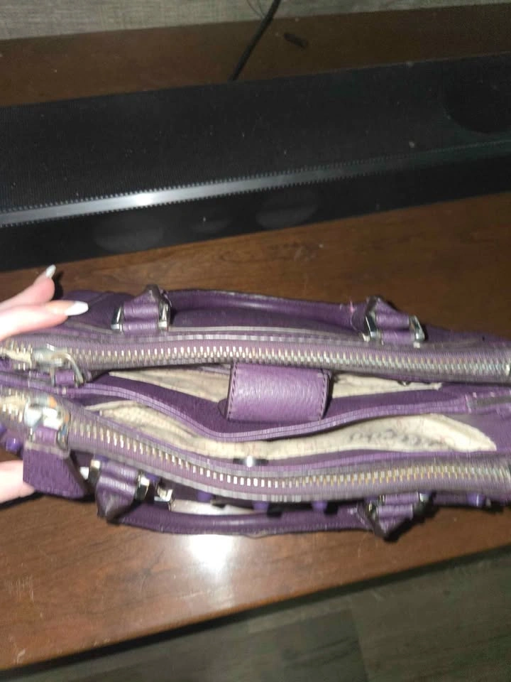 Guess Purple Studded Satchel - photo 4