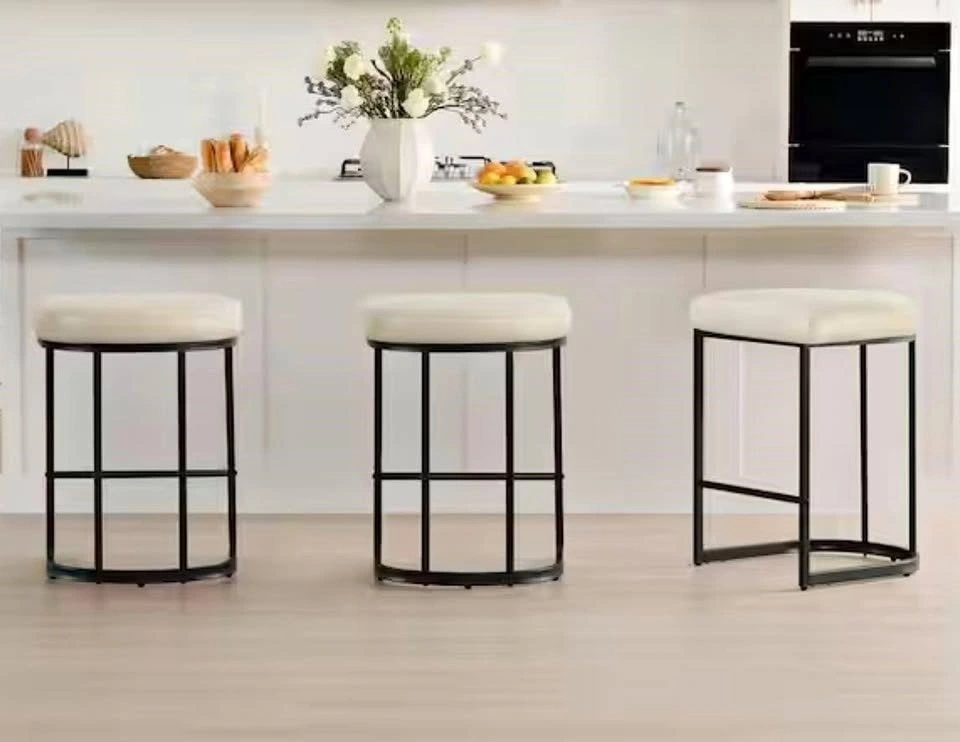 26 in. Metal Bar Stool Set of 3 - LO121698